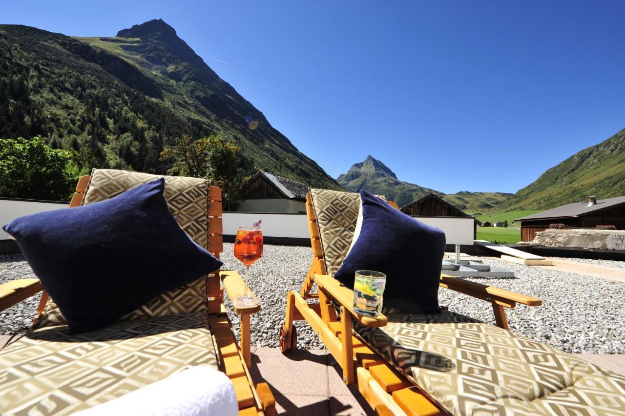 the Galtürerhof alpine hotel Exterior foto